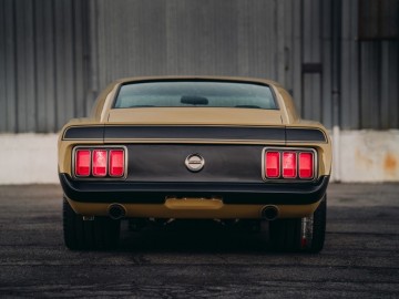 Niepowtarzalny Mustang
