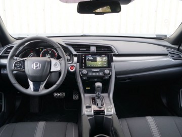 Honda Civic 1,5 Turbo 182 KM -  Jak to się robi w Japonii…