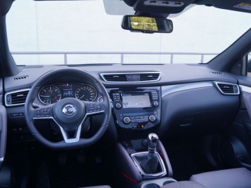 Nissan Qashqai 1,5 dCI Tekna + 115 KM – Po prostu, crossover