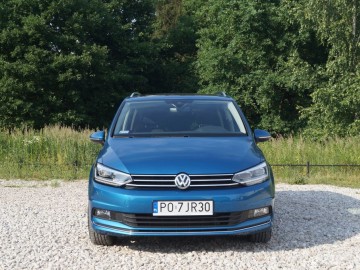 Volkswagen Touran 1,5 TSI DSG7 – Złoty środek