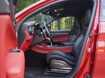 Alfa Romeo Stelvio QV 2,9 V6 Bi-Turbo AT8 510 KM – Bezkompromisowy