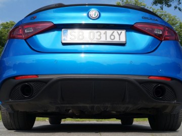 Alfa Romeo Giulia Q4 Veloce 2,2 diesel 210 KM 9 AT - Piękna i mądra…