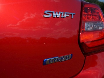 Suzuki Swift 1,2 DualJet SHVS 83 KM 5 MT - Urokliwy