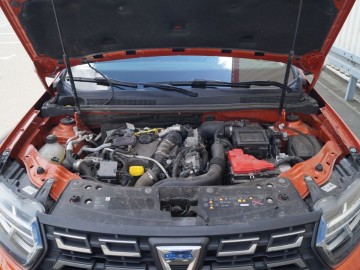 Dacia Duster AWD 1,5 dCi 115 KM 6M/T: - Warty zastonowienia?