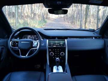 Land Rover Discovery Sport D200 AWD Auto R-Dynamic 204 KM 9AT – Na każdą drogę