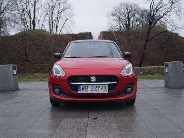Suzuki Swift 1.2 DualJet mild Hybrid 2WD CVT Premium &ndash; Udana propozycja