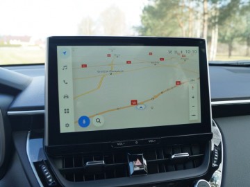 Toyota Corolla Cross iAWD e-CVT 197 KM &ndash; Jakość i praktyczność nie rzucająca się w oczy