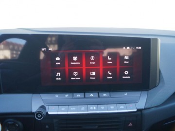 Opel Astra Sports Tourer Plug-in Hybrid GS 1.6 180 KM &ndash; Gdy oszczędność idzie w parze z praktycznością 