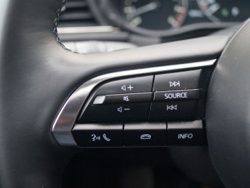 Mazda CX-30 E-SKYACTIV-X AWD Takumi 2,0 186 KM - Jedno z ostatnich takich rozwiązań