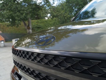 Hyundai Santa Fe 1.6 T-GDI PHEV AWD Calligraphy 253 KM &ndash; Nieszablonowy
