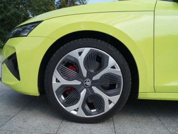 Skoda Octavia RS 2.0 TSI 265 KM - Zaskakująca pod wieloma względami