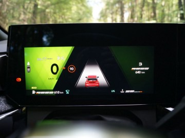 Renault Clio Eco-G 120 &ndash; Zaskakujący pod wieloma względami