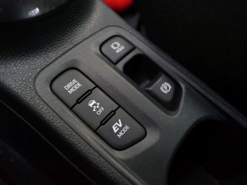 Toyota Aygo X Hybrid Style GR Sport 1.5 e-CVT 116 KM &ndash; Miejska pszcz&oacute;łka