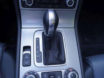 Volkswagen Touareg 3.0 TDI 4Motion Perfectline R-Style - Dominator?