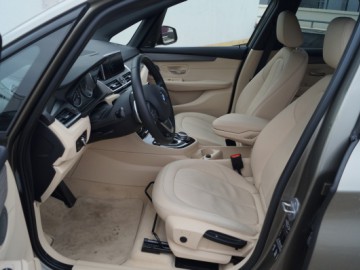 BMW 2 Activ Tourer 218d Luxury Line - Małe zaskoczenie