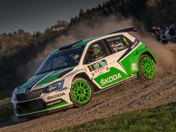 Skoda Fabia R5 Rally Car - Rajdowy samochód za milion złotych