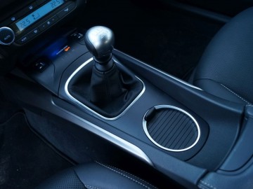 Toyota Avensis 2.0 sedan diesel 2.0 D4D 143 KM Prestige manual - Praktyczny, solidny… nudny