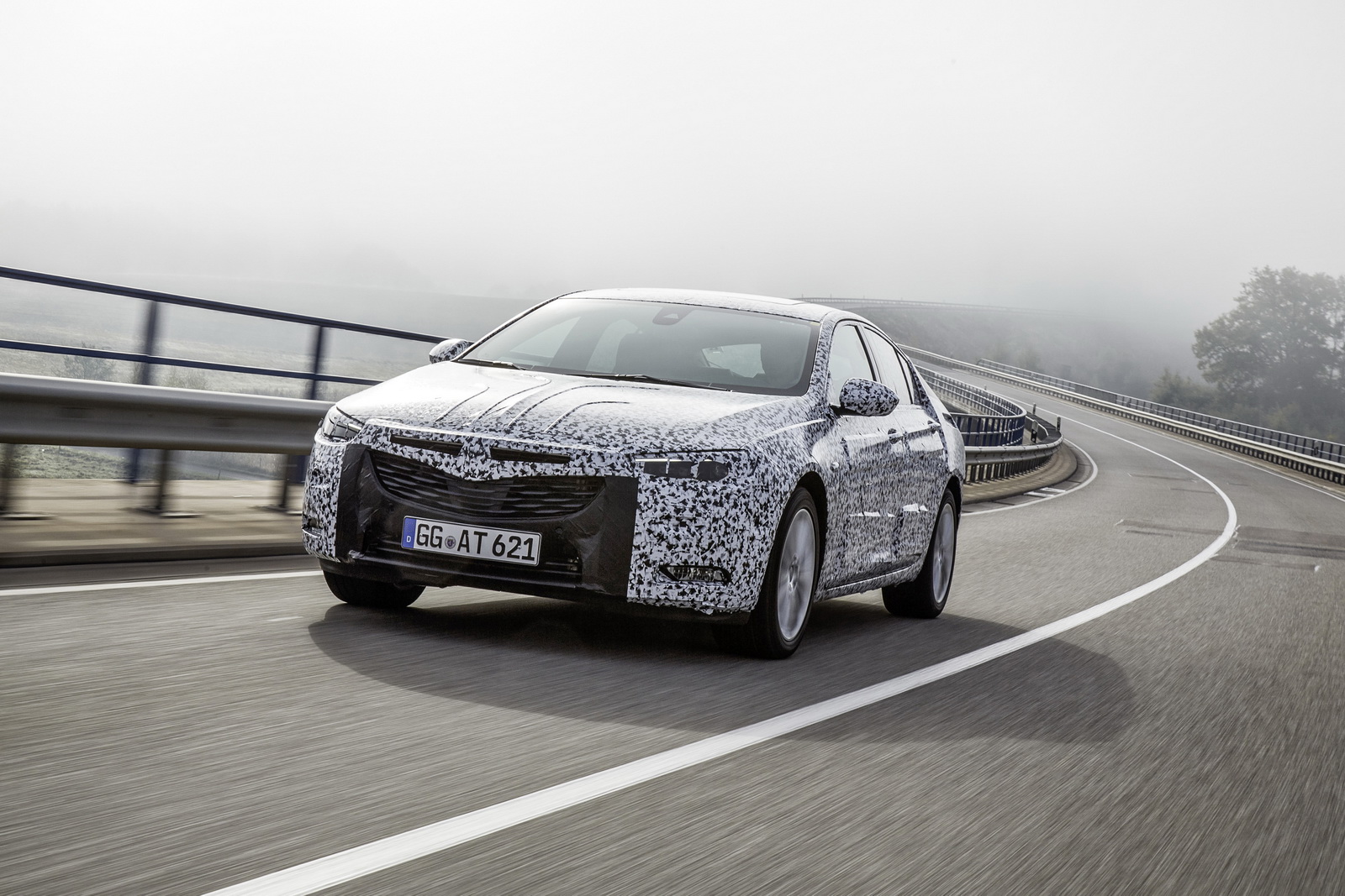 Opel Insignia Grand Sport – Lżejsza i zwinniejsza