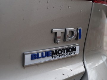 Volkswagen Jetta Highline 2.0 TDI BlueMotion Technology – Prawie Passat