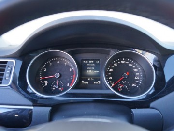 VW Jetta 1.4 TSI 150 KM DSG – Jeszcze nie Passat, ale…