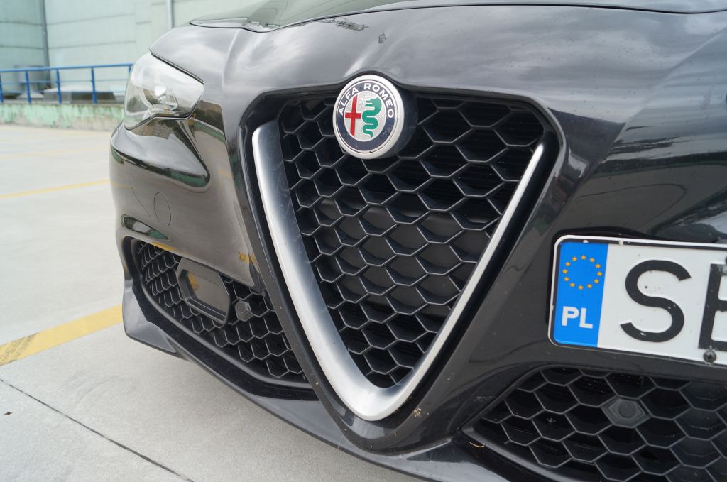 Alfa Romeo Giulia II 2,2 JTD 180 KM 8AT – Moja Sophia Loren