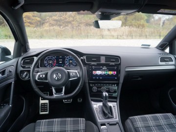 Volkswagen Golf GTD 2.0 TDI - Przyjemności kosztują…