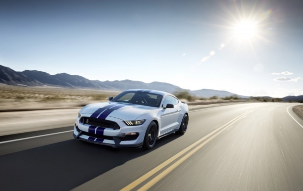 Ford Mustang Shelby GT350 – Powód do dumy