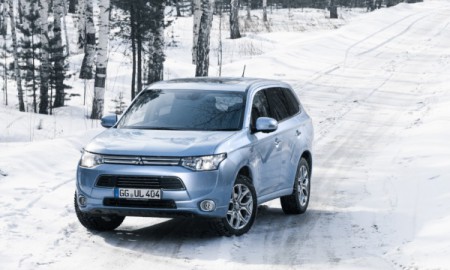 Mitsubishi Outlander PHEV – zimowe testy
