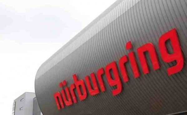 Vettel nie kupi Nurburgringu