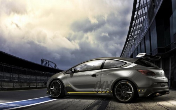Opel Astra OPC EXTREME – Najmocniejsza w historii