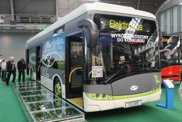 Nowy elektryczny autobus Solarisa