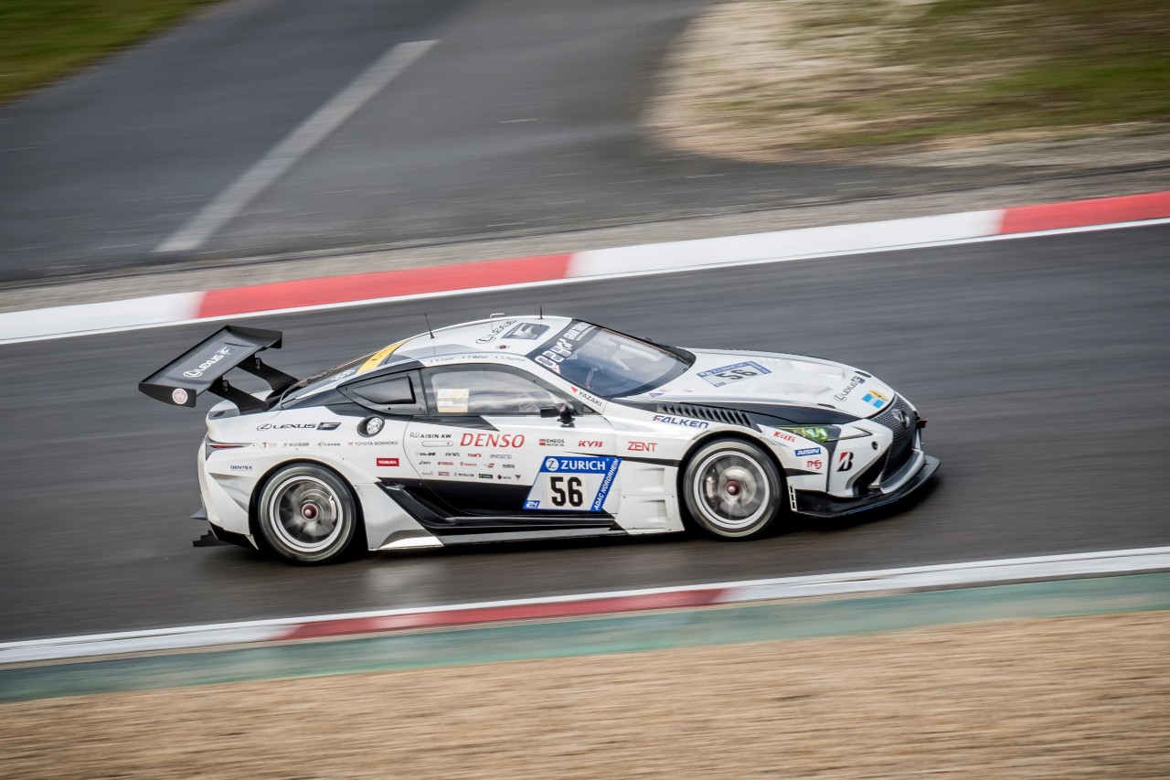 Lexus LC rusza do 24-godzinnego wyścigu na Nürburgring
