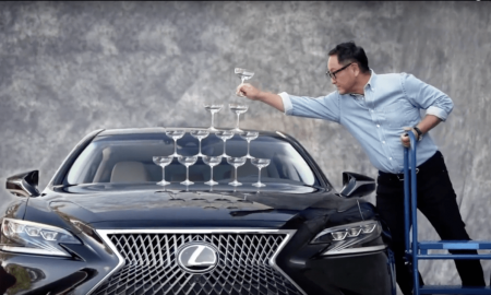 Szef Toyoty odtworzył słynną reklamę Lexusa