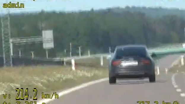 Ponad 200 km/h na trasie S8