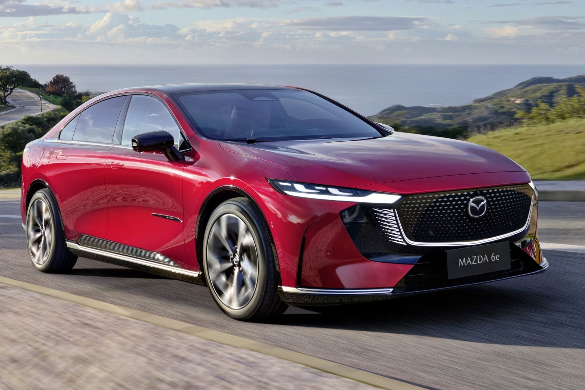 Mazda6e z wyr&oacute;żnieniem