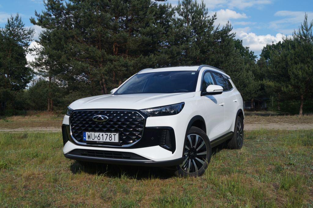 Chery Tiggo 8 PHEV Prestige - Bardzo dużo za niewiele