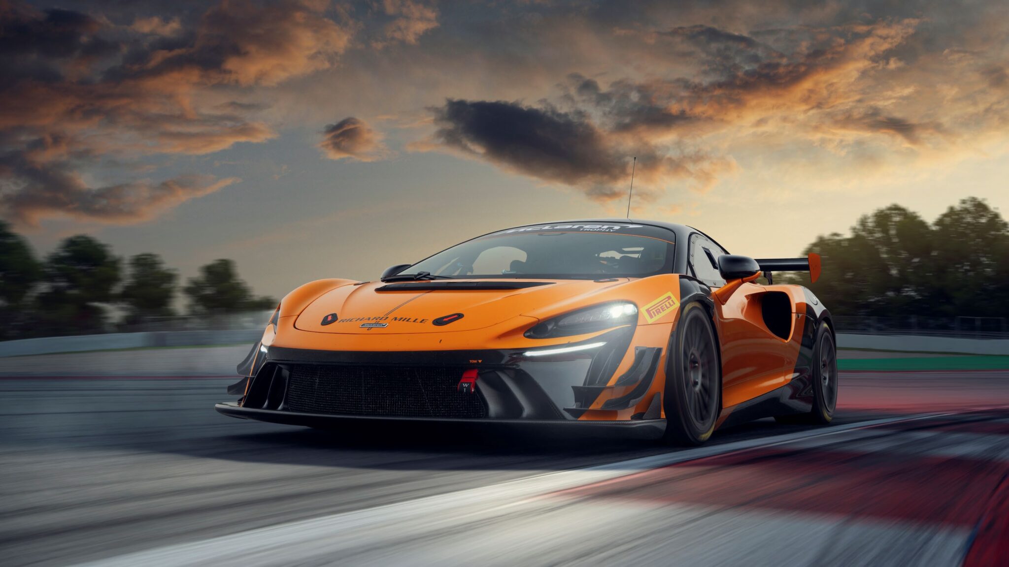 Polacy w fabrycznych testach McLaren Motorsport