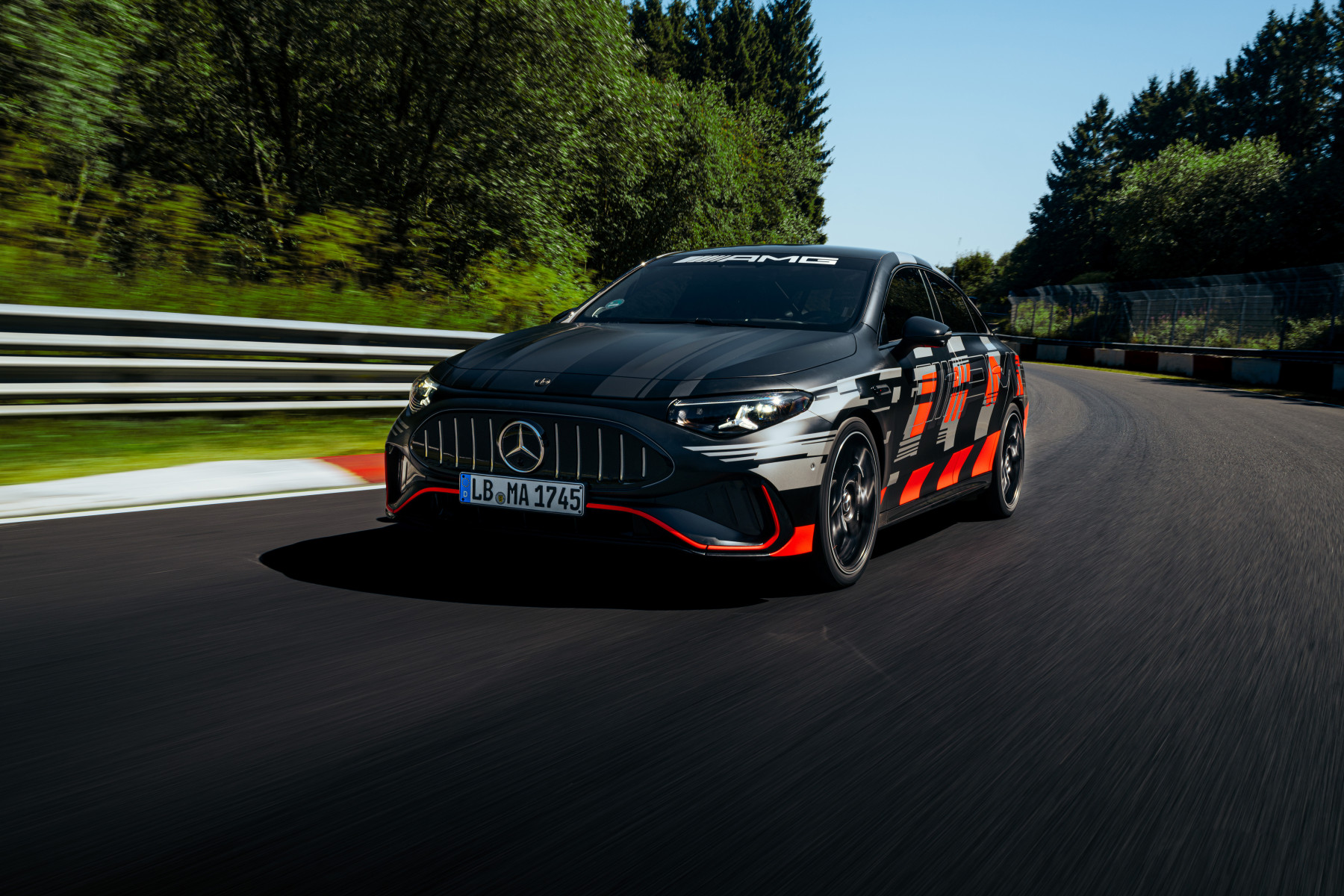 Mercedes-AMG CLA 45 szybszy od BMW M2