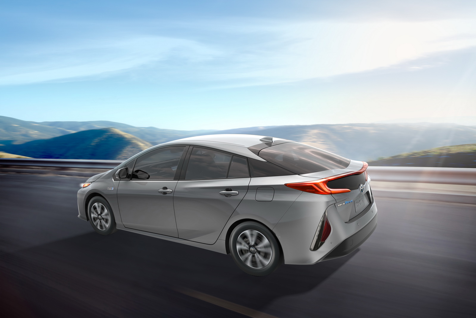 Toyota inwestuje w samochody elektryczne