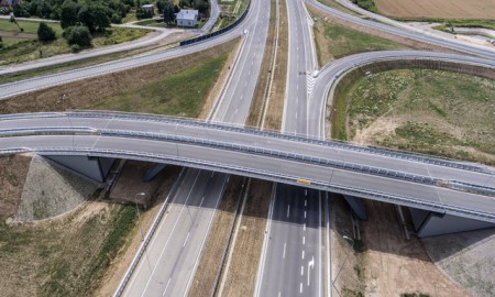 Pierwsza cała autostrada w Polsce jest gotowa do użytku