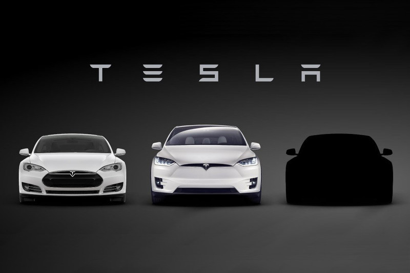 Tesla zapowiada trzeci model