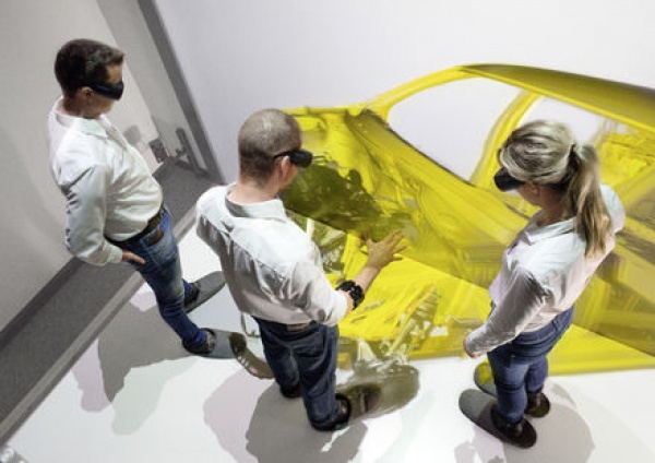 Audi testuje sterowanie gestami na potrzeby wirtualnego montażu