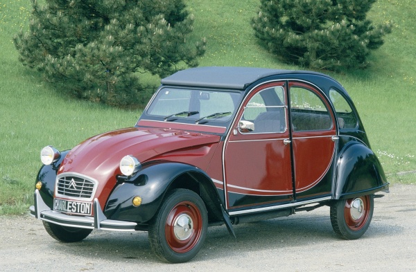 Największy światowy Zlot Citroëna 2CV