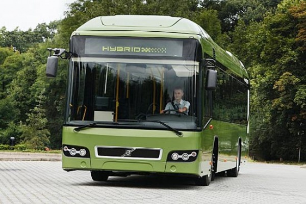 Autobusy hybrydowe i elektryczne będą coraz popularniejsze